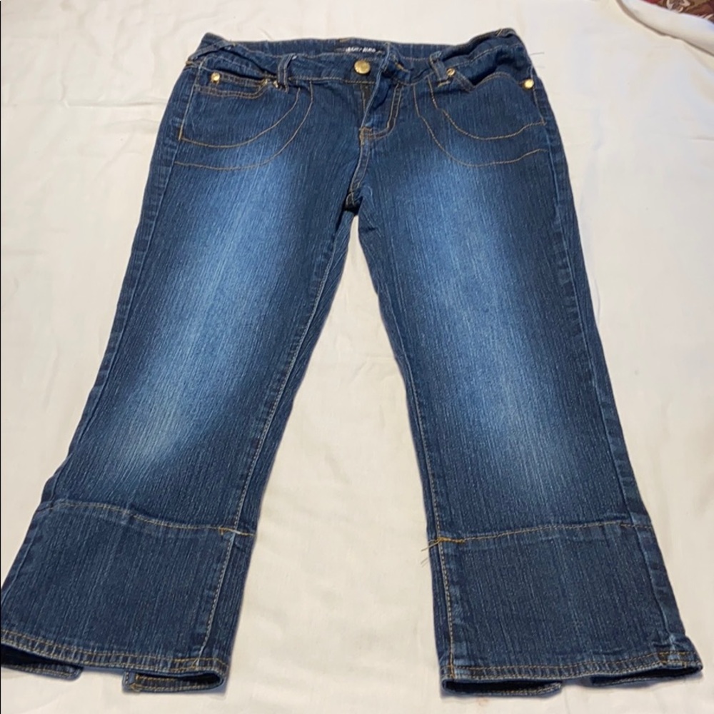 Capri Jeans